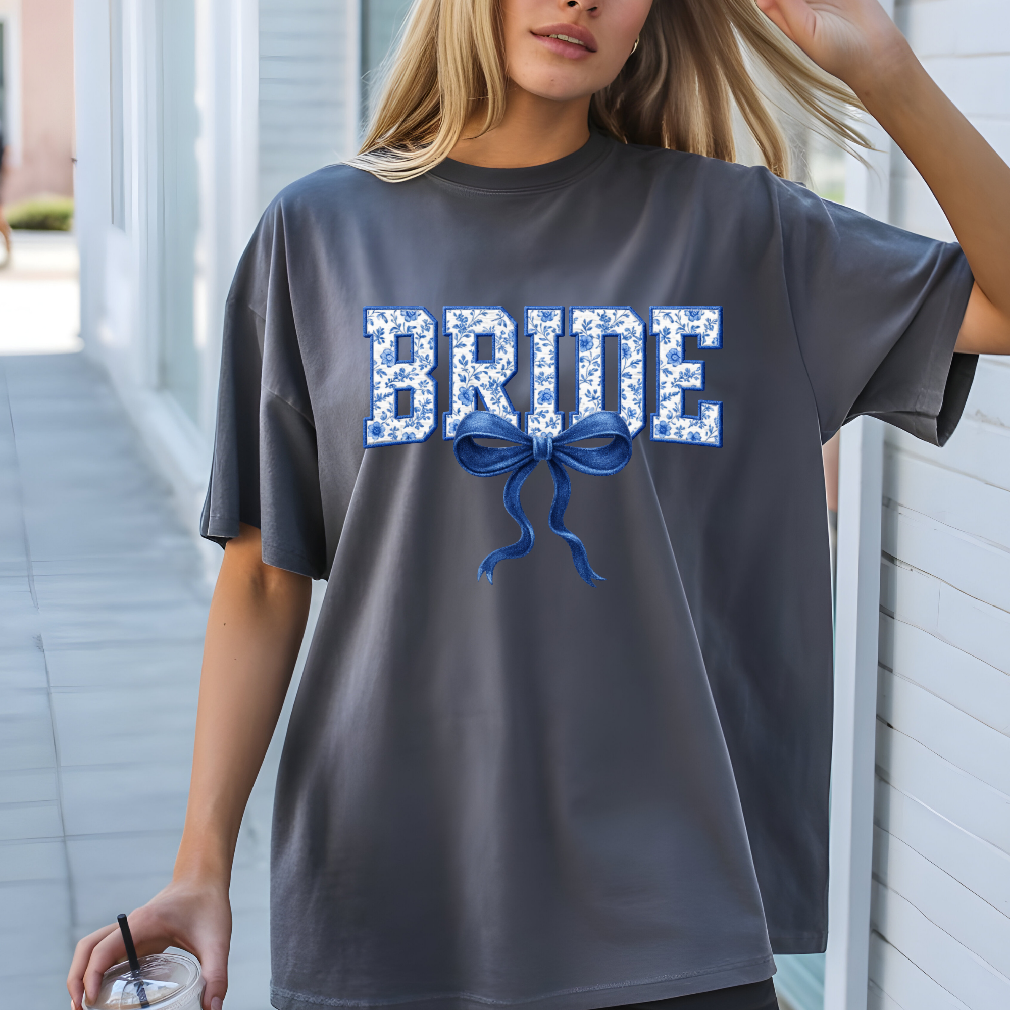 "BRIDE" Coquette bow t-shirt